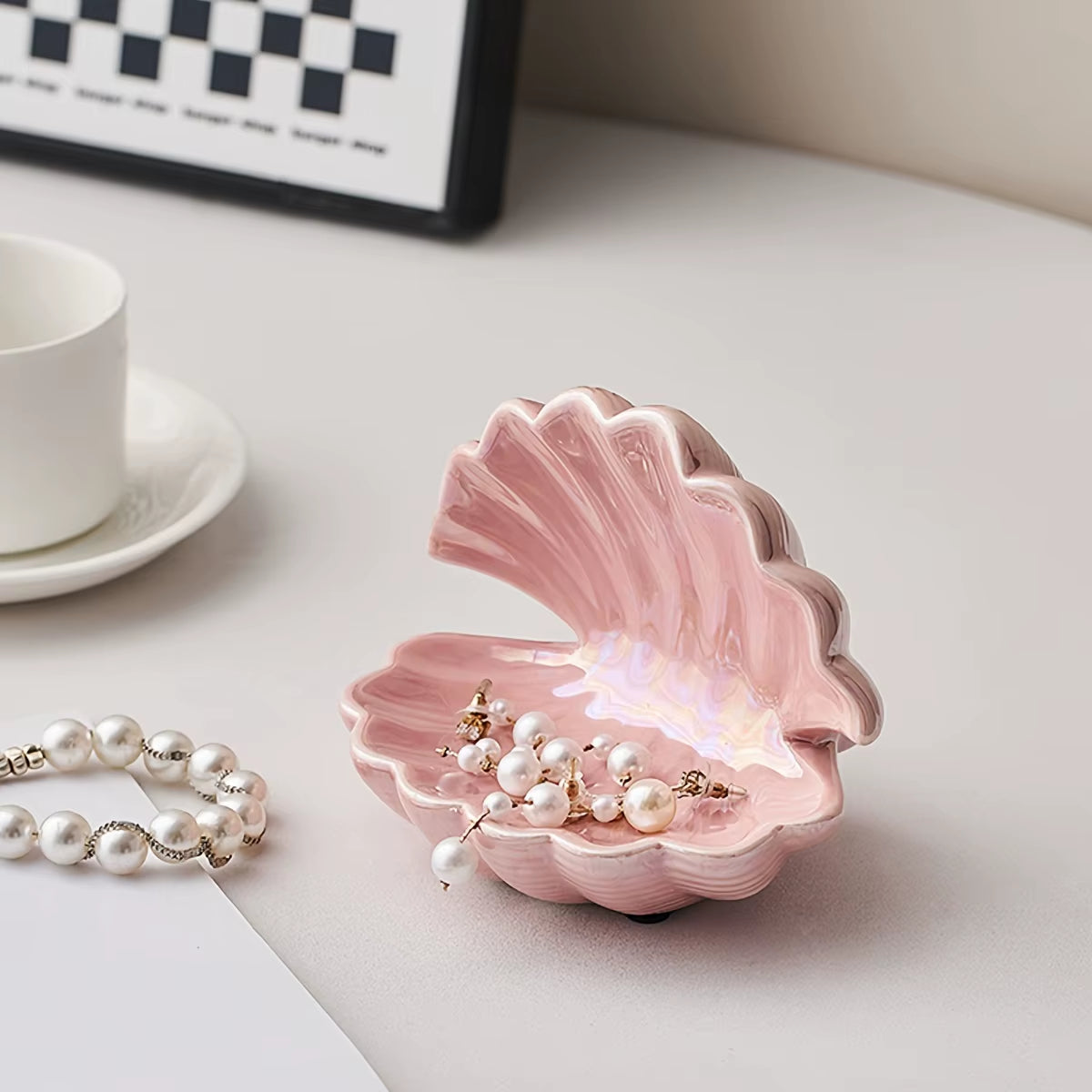 Pink Shell Ceramic Jewelry Tray – Elegant Home Decor Organizer for Rings Earrings Necklaces Keys Artistic Vanity Accessory Dish