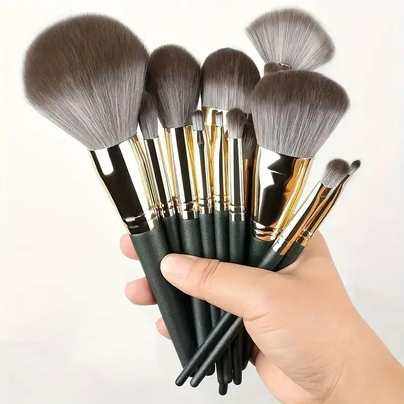 Professional Makeup Brush Set – Soft Fluffy Foundation & Eyeshadow Brushes