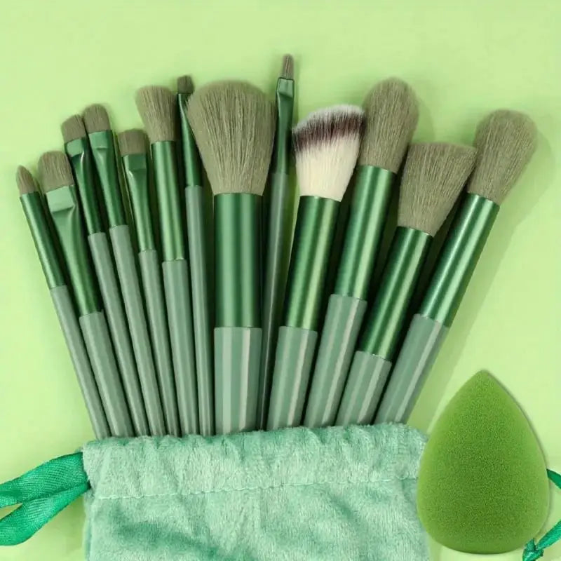 Professional Makeup Brush Set – Soft Fluffy Foundation & Eyeshadow Brushes